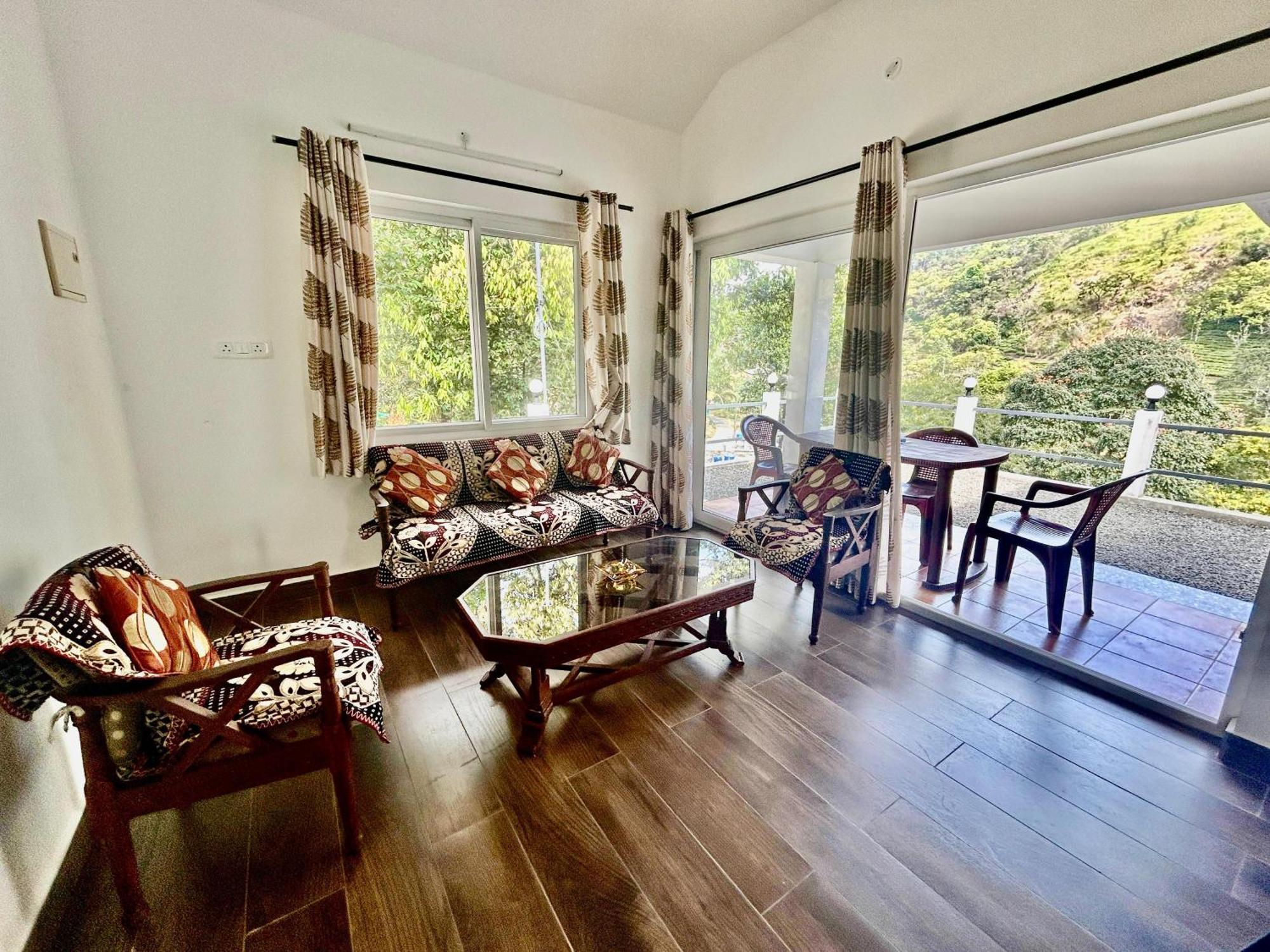 Misty Heights Peermade - Private Mountain Villa Retreat Vandiperiyār Zewnętrze zdjęcie