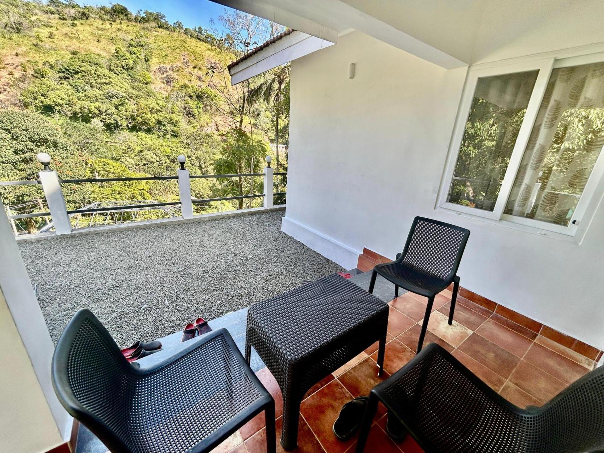 Misty Heights Peermade - Private Mountain Villa Retreat Vandiperiyār Zewnętrze zdjęcie